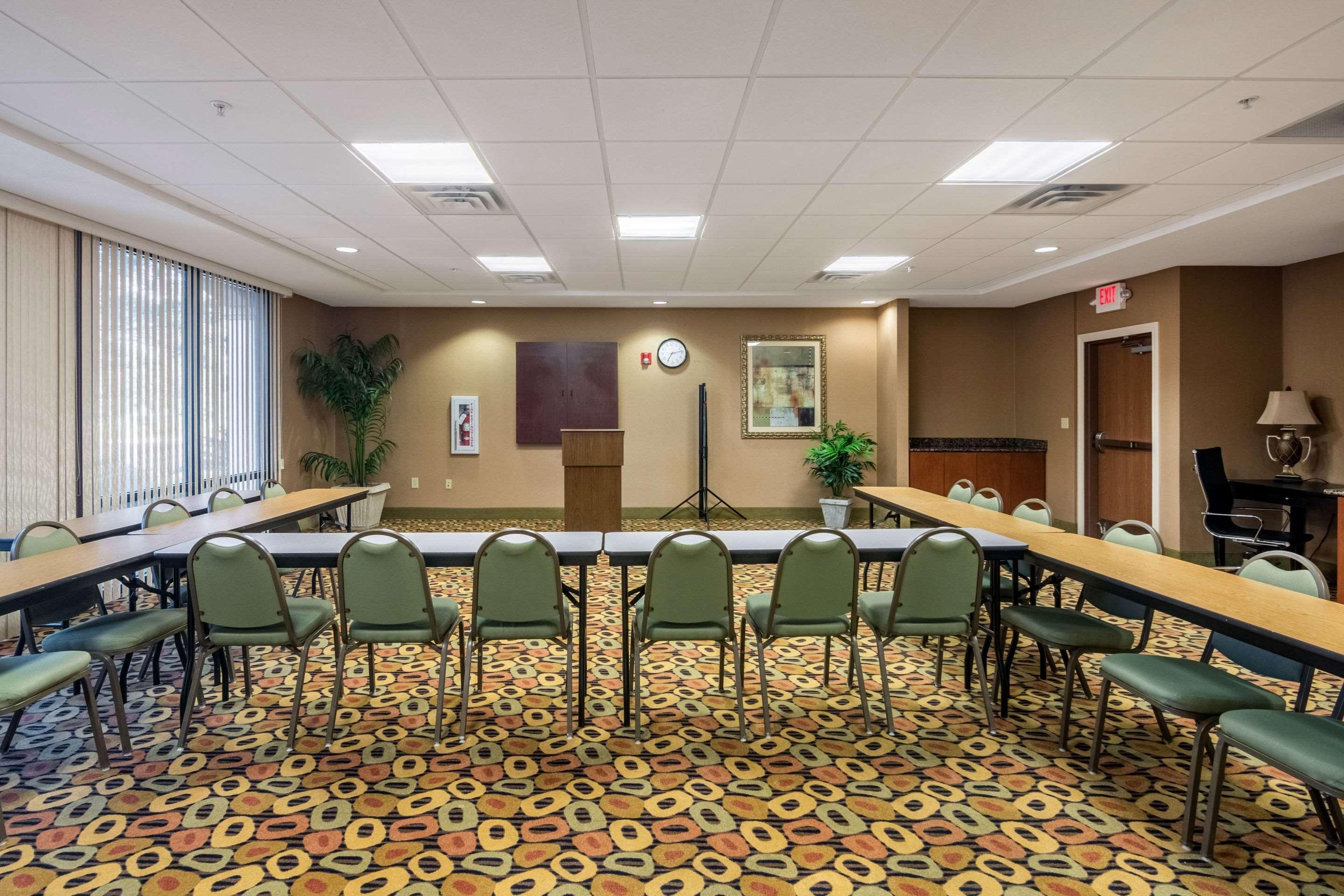 Comfort Suites Panama City Beach Exterior photo